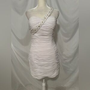 Elegant White One-Shoulder Dress